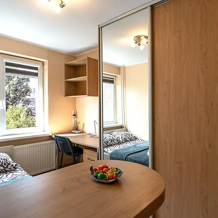 Studio Apartment *